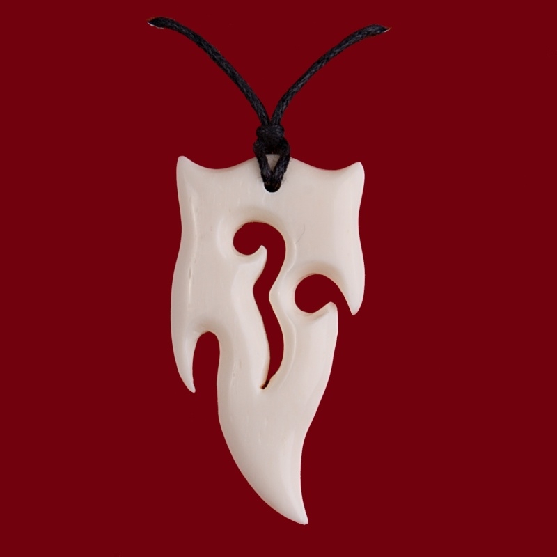 AMULET ŽRALOČÍ ZUB